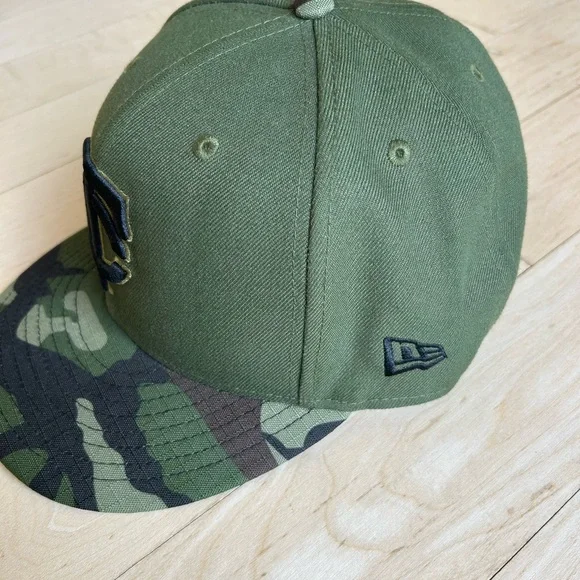 Minnesota Twins Green Camo Military Baseball Cap - Picture 3 of 7